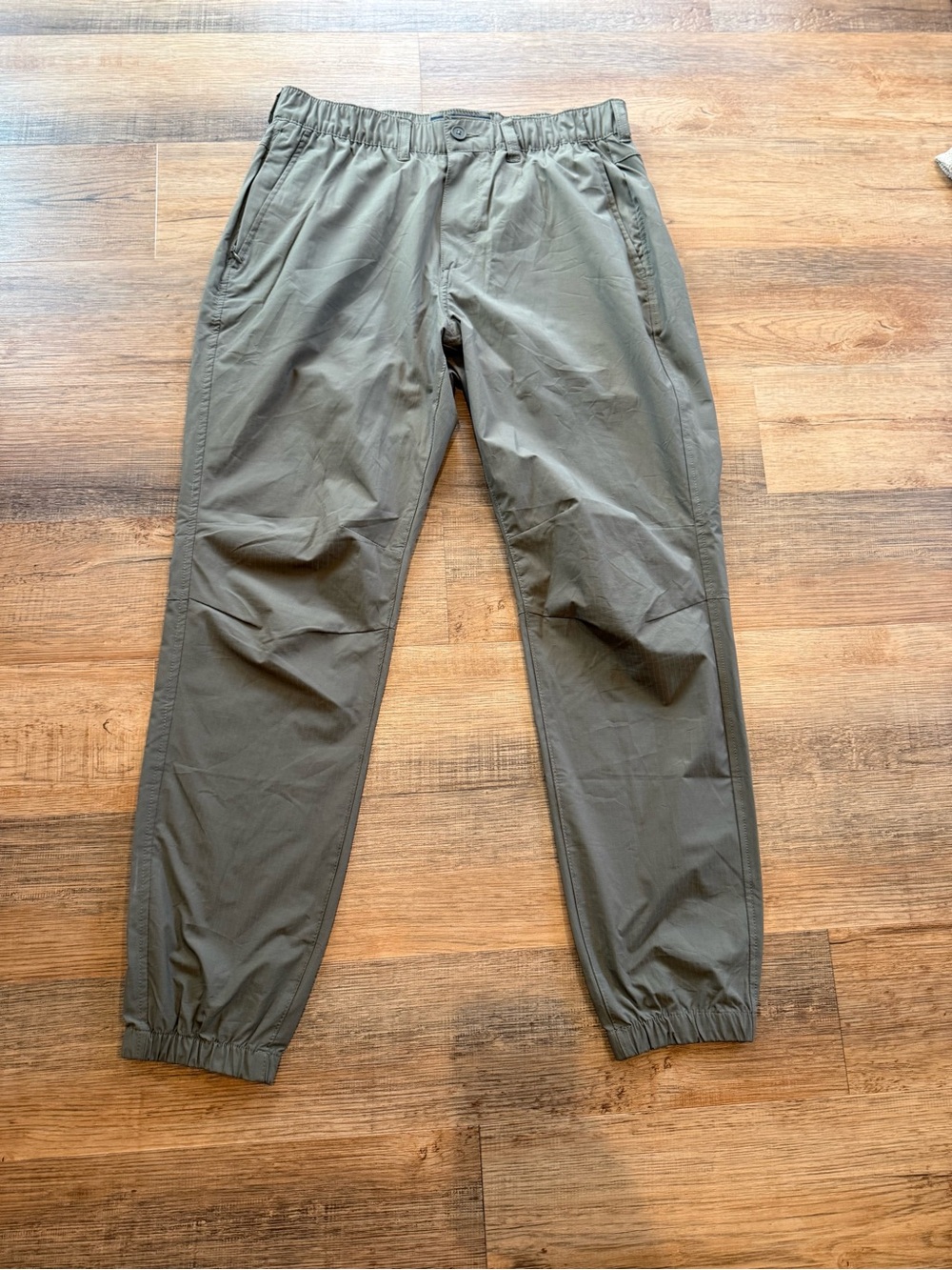 Abercrombie & Fitch Women’s Olive Track Joggers Size M